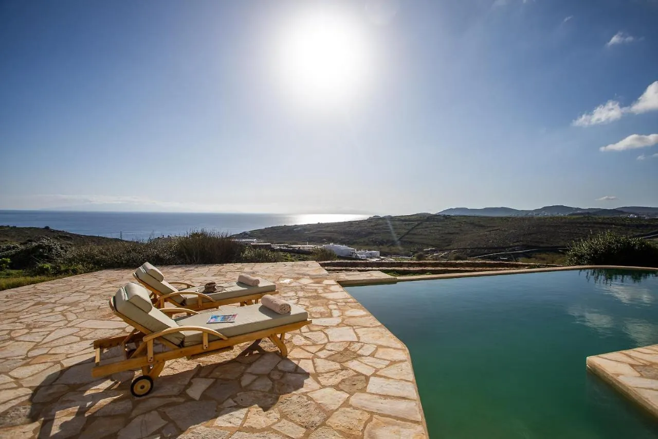 Villa Zen Residence in Lia beach Kalafatis