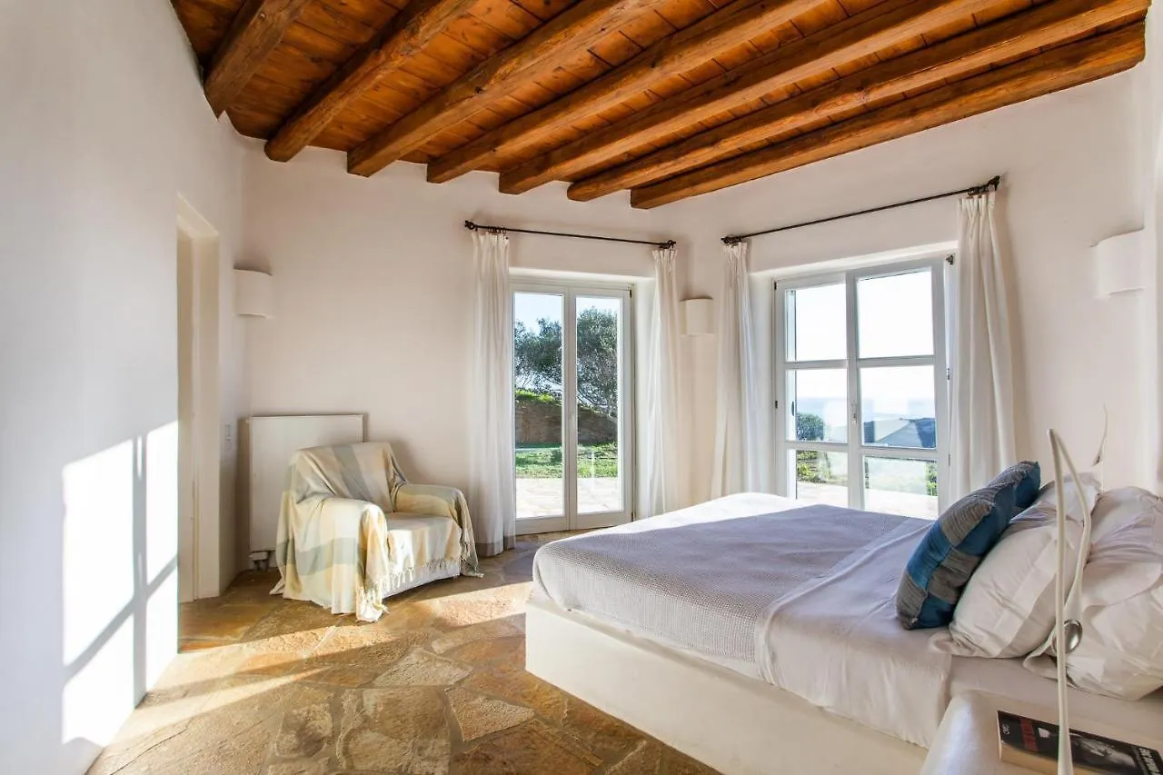 Zen Residence in Lia beach Kalafatis Griechenland