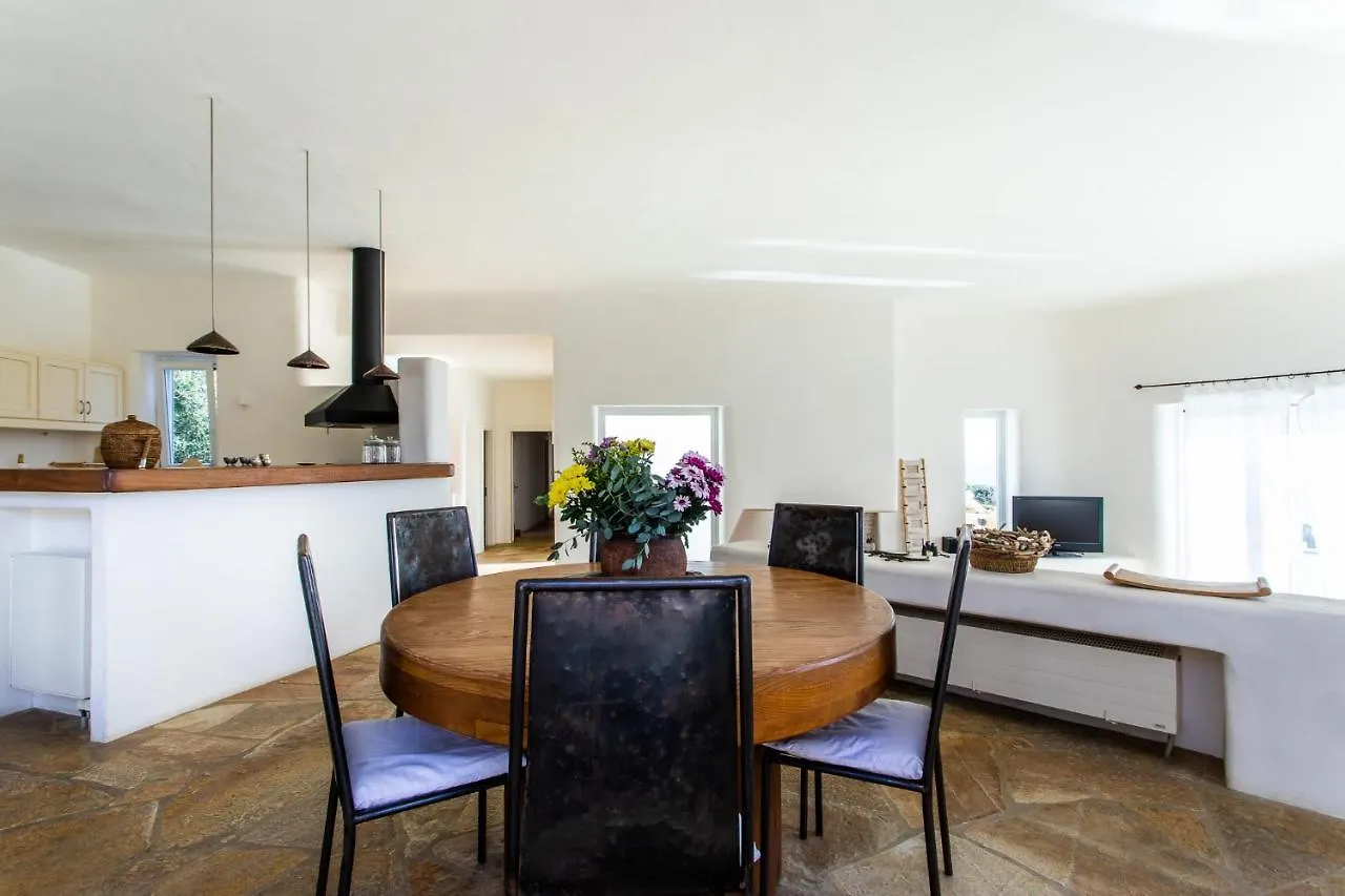 Villa Zen Residence in Lia beach Kalafatis Griechenland